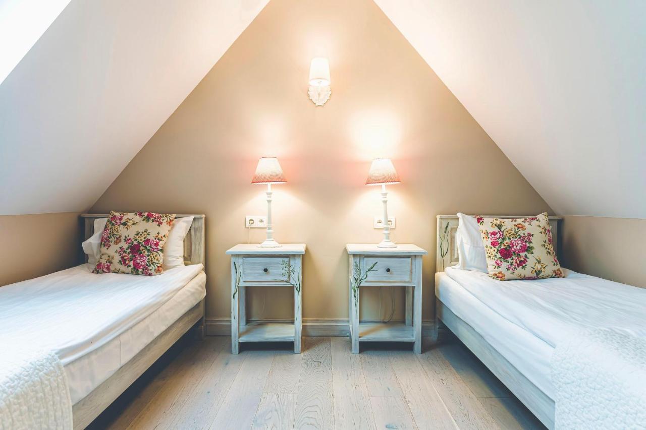 Lubinowe Wzgorze - Wioska Zdrowia Hotel Nałęczów Kültér fotó